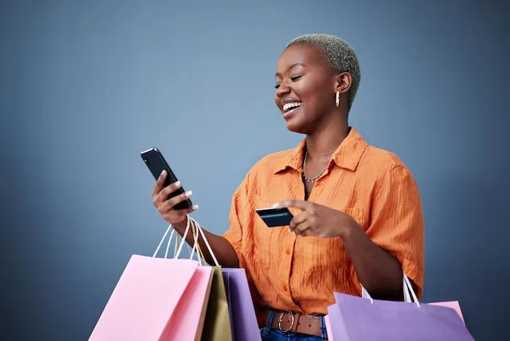 A connected commerce journey from storefront and payment to inventory and fulfilment